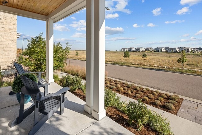Building Photo - 6 Bedroom 5.5 Bathroom Single Family Home ...