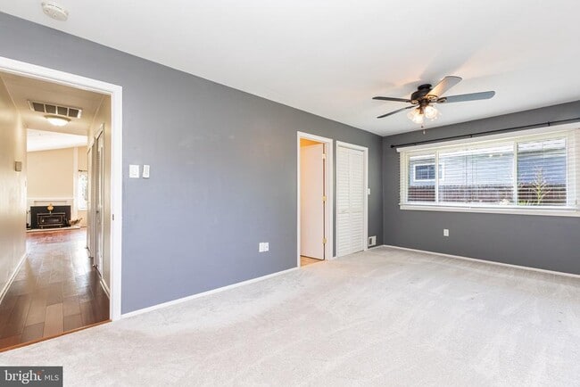 Building Photo - 246 Avondale Dr
