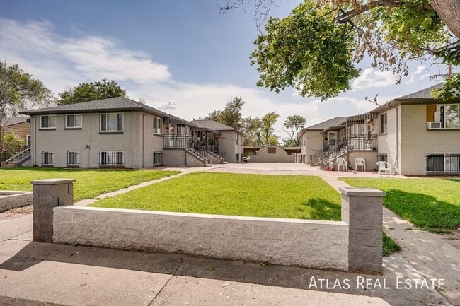 Building Photo - 1395 Lansing St