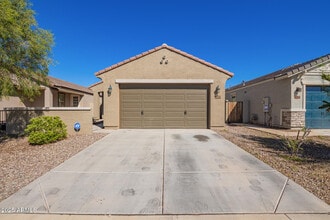 Building Photo - 40354 W Sunland Dr