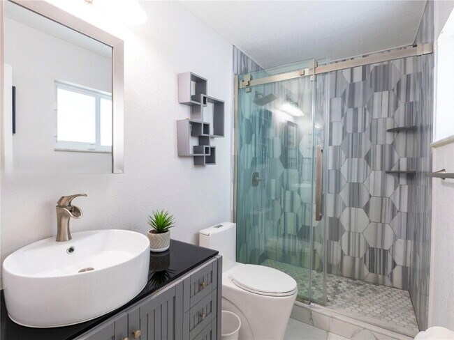 Building Photo - Northwest 58th Court, Miami, FL 33126 - 3 BR 2 BA single-family home