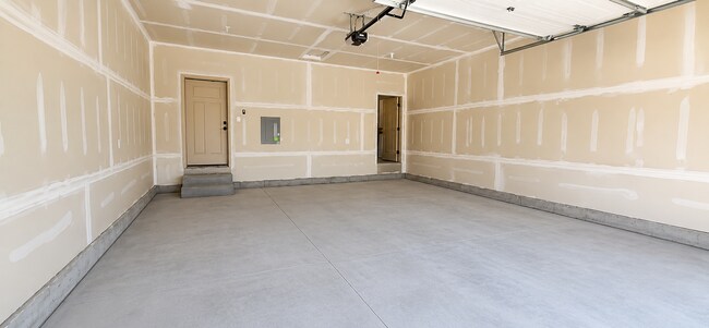 Building Photo - 654 N 3511 E