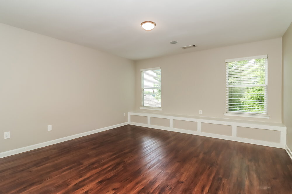 Building Photo - 4550 Black Hills Dr NW