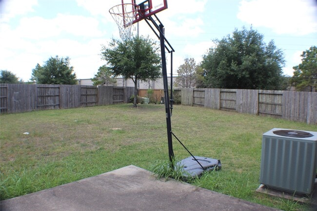 Building Photo - 6431 Densberry Ln