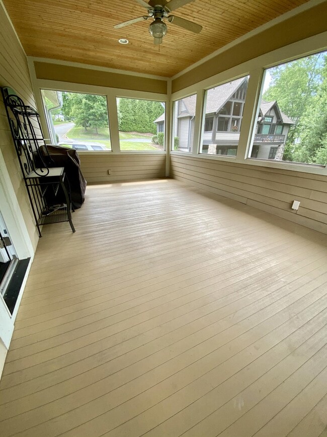 Building Photo - 65 Orvis Stone Cir