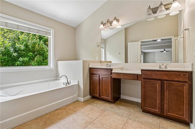 Building Photo - 355 Morgans Creek Ct NW