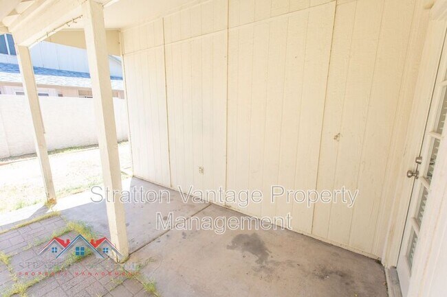 Building Photo - 1915 S 39th St