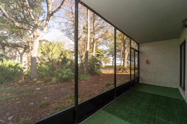 Building Photo - 21 Cristina Ct