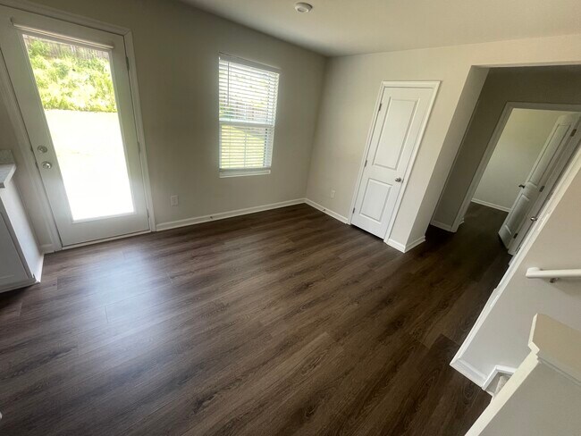 Building Photo - Easley Single Family Home