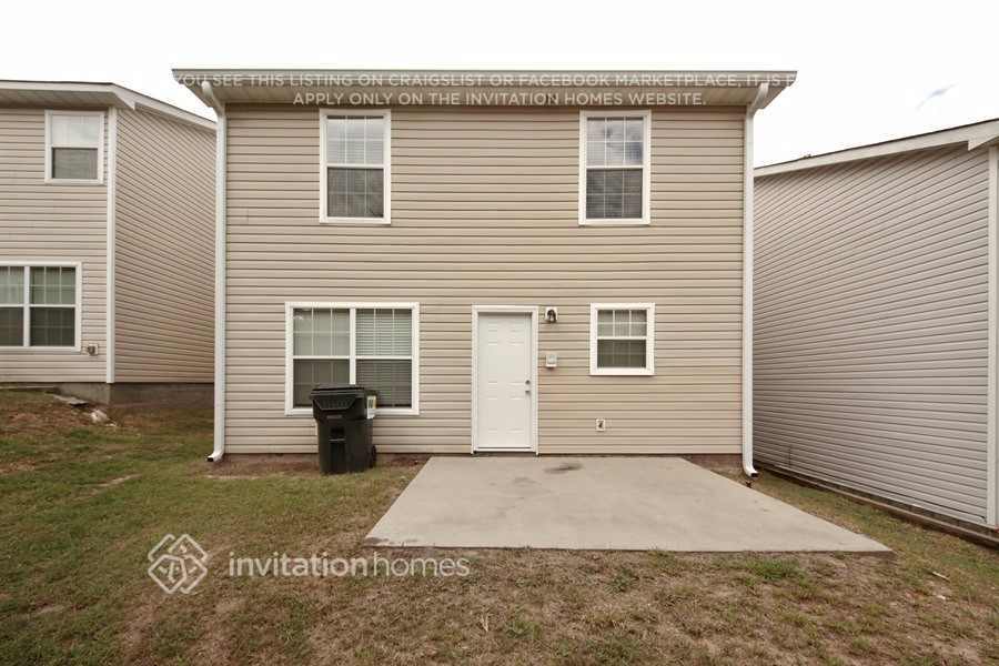 Building Photo - 104 Hidden Creek Dr