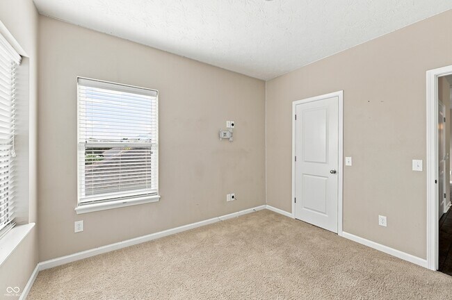 Building Photo - 9124 Hawkins Rd