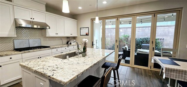 Building Photo - 137 Hemisphere