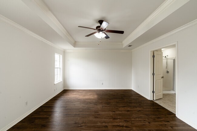 Building Photo - 1375 Selby Phillips Dr