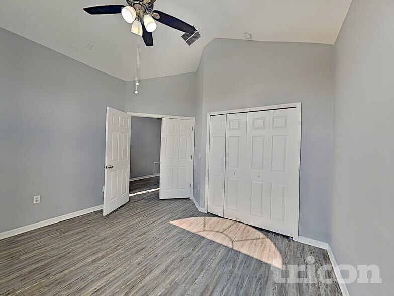 Building Photo - 13542 Briarmoor Ct