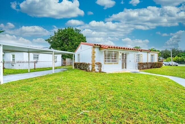 Building Photo - 13005 NW 8th Ave