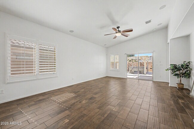 Building Photo - 2694 E Runaway Bay Pl