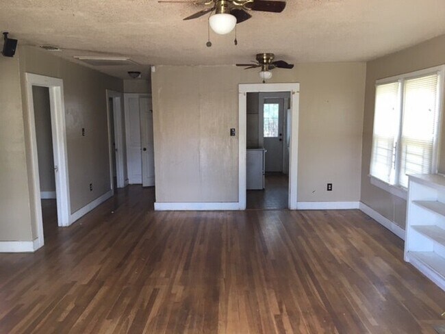 Building Photo - 2121 17th Street