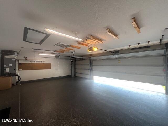 Building Photo - 13985 Fish Eagle Dr E