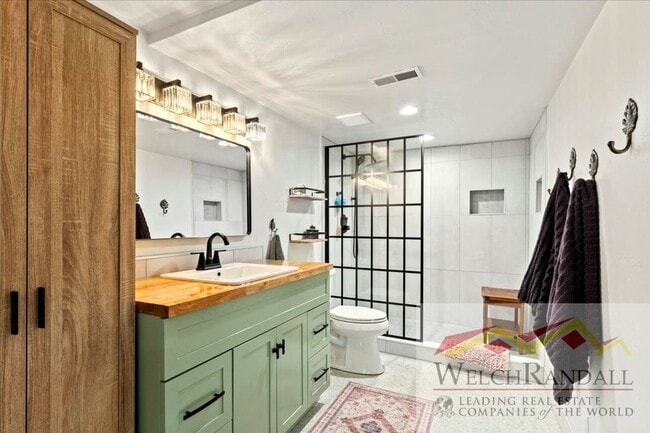 Building Photo - Stunning Emigration Canyon Home - Spacious...