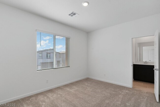 Building Photo - 8328 Meridian Rdg Ave