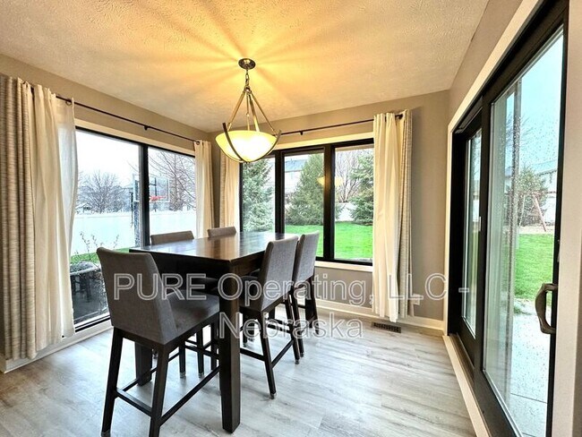 Building Photo - 4909 N 142nd St