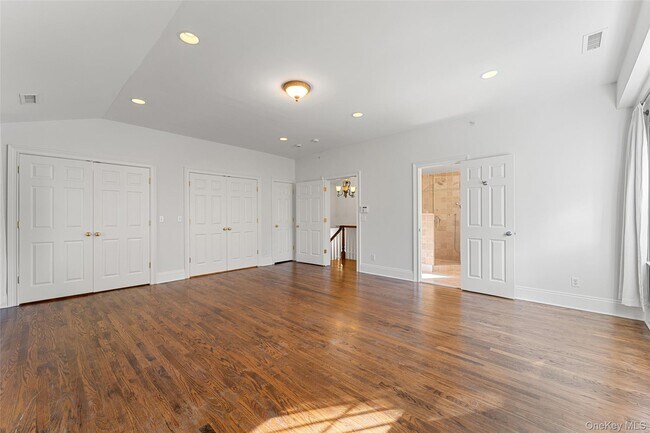 Building Photo - 53 Highfield Rd