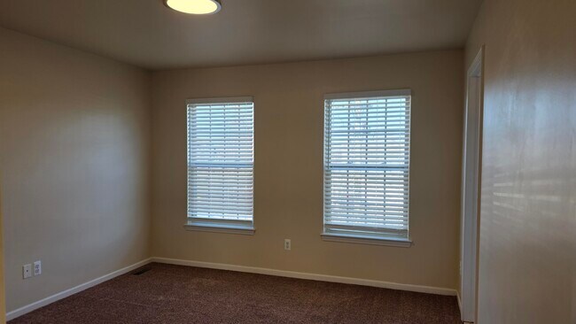 Building Photo - 1449 Beachland Blvd