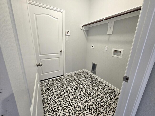 Building Photo - 18519 Lilliput Ln