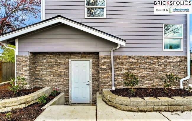 Building Photo - 16118 179th Ave SE