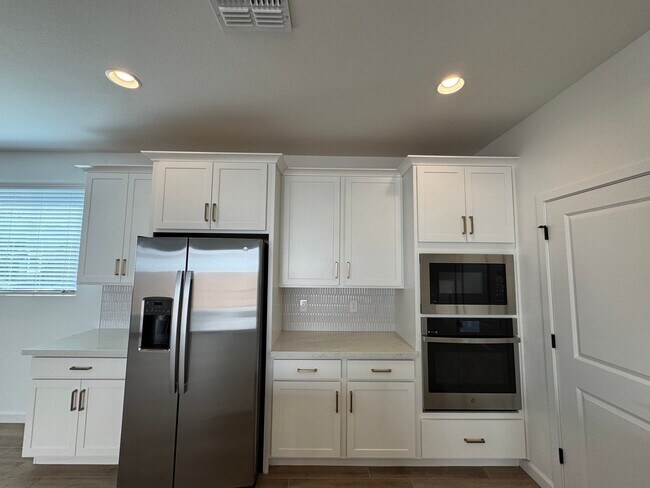 Building Photo - BRAND NEW HOME IN UNION PARK AT NORTERRA I...