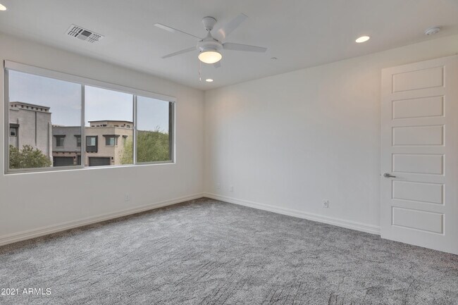 Building Photo - 7358 E Casitas Del Rio Dr