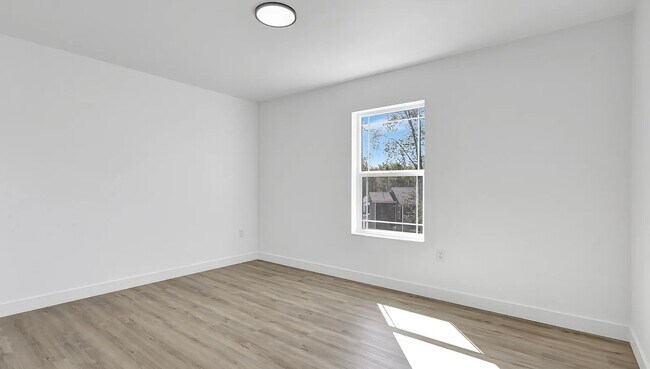 Building Photo - 6878 W Tadpole Cir