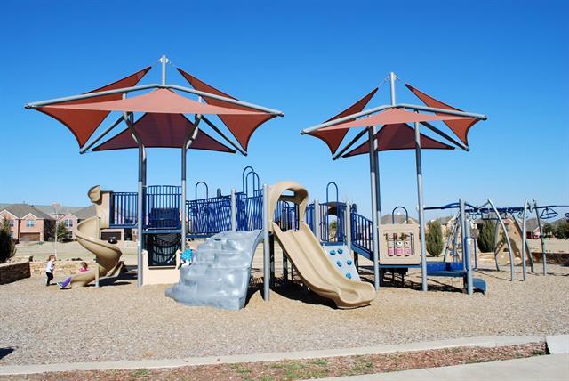 Building Photo - 5995 Rivendell Dr