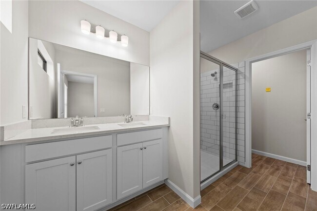 Building Photo - 27906 Radiant Ct