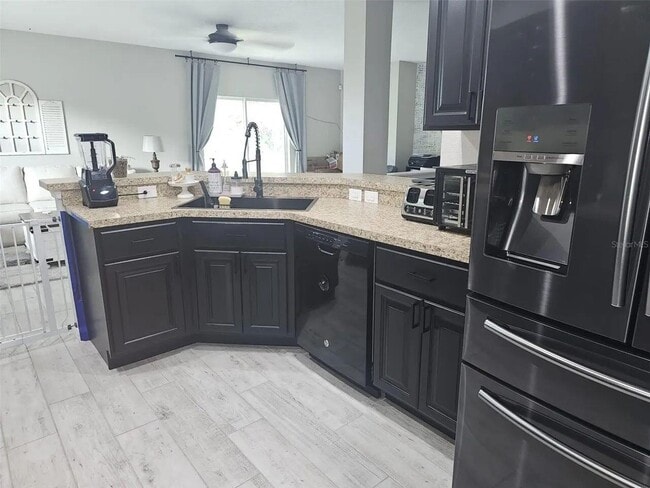 Building Photo - 1357 Sequoia Rd NW