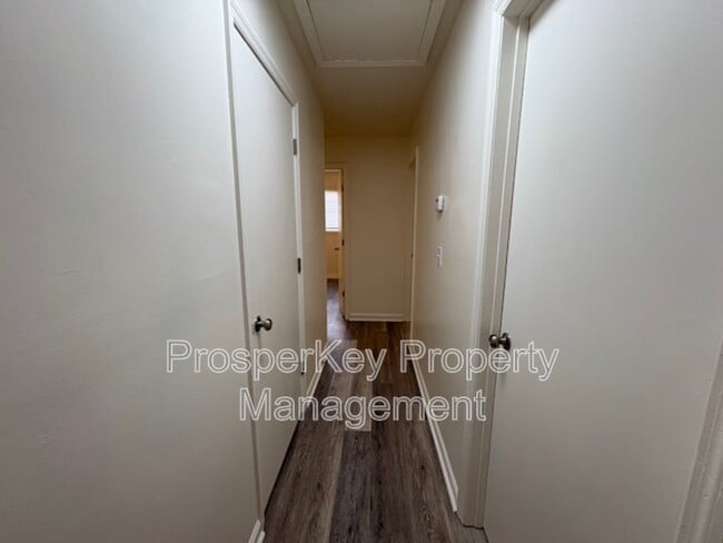 Building Photo - 746 Andrea Dr