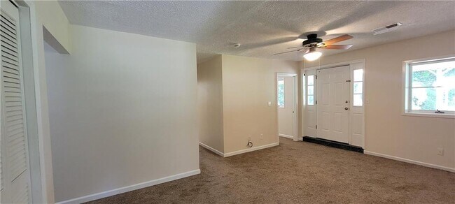 Building Photo - 5228 Central Church Rd