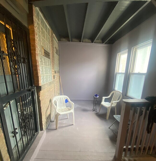 Building Photo - 8352 S Maryland Ave