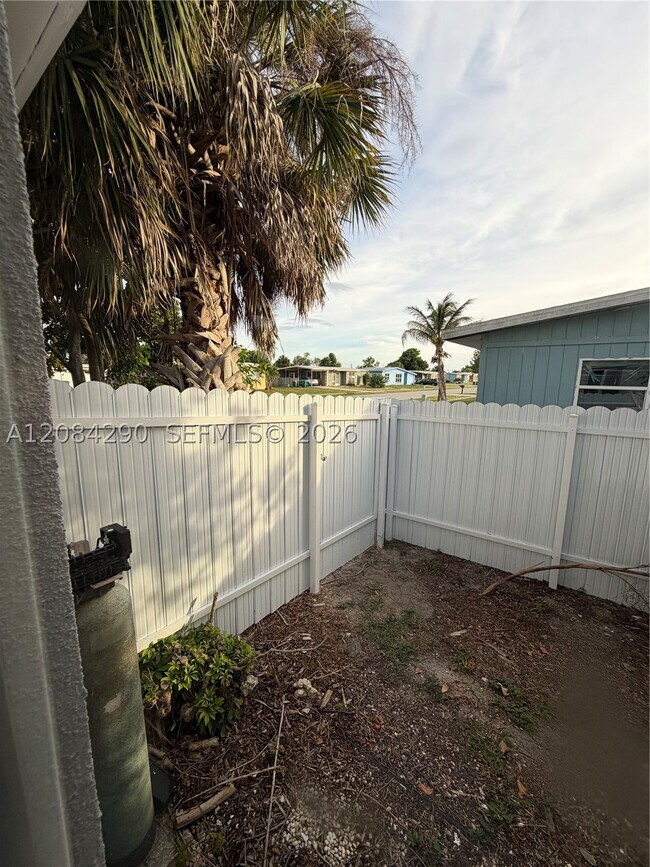 Building Photo - 22202 Belinda Ave