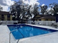 Building Photo - 2127 Golfside Village Dr