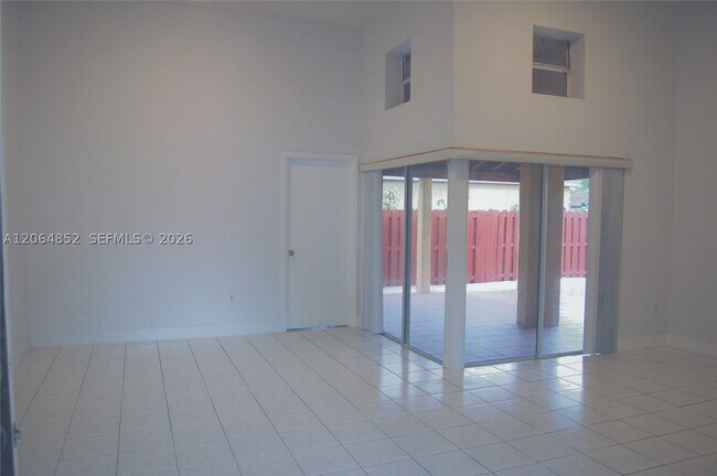 Building Photo - 10957 SW 73rd St