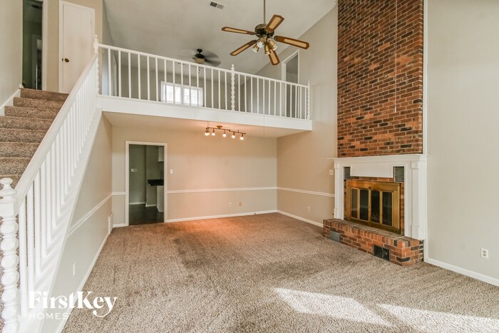 Building Photo - 2242 Tidmington Dr