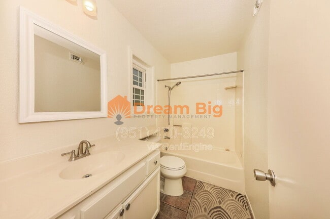 Building Photo - 4887 Mt Rainier St