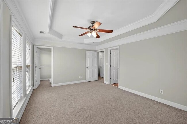 Building Photo - 4753 Cheviot Way SE