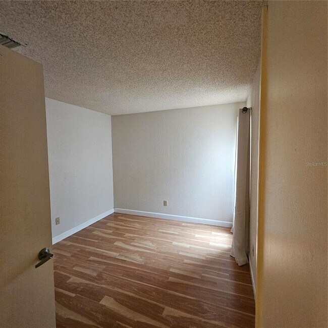 Building Photo - 7801 Sugar Brook Ct
