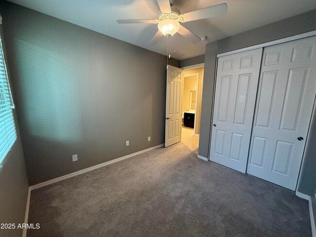 Building Photo - 276 E Coconino Dr