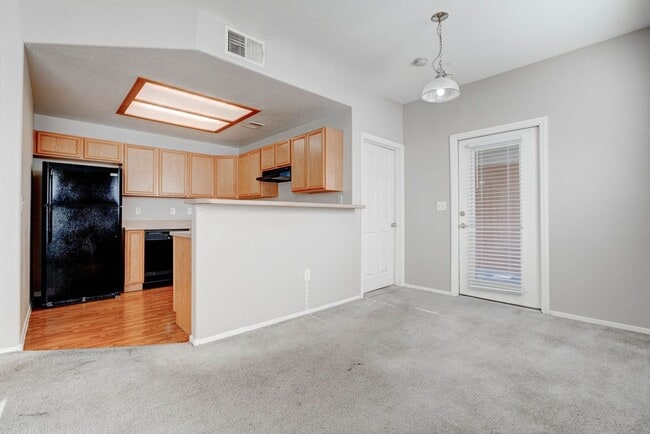 Building Photo - 4655 Gold Dust Ave