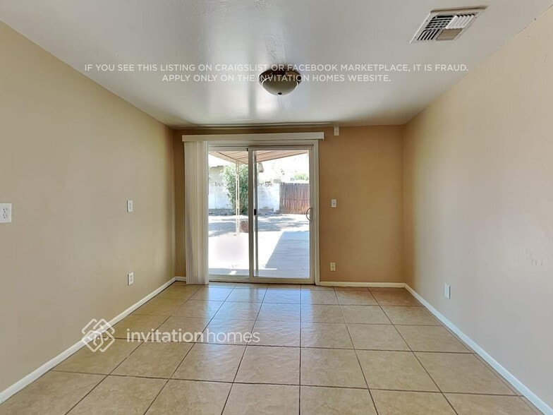 Building Photo - 1407 W Thunderbird Rd