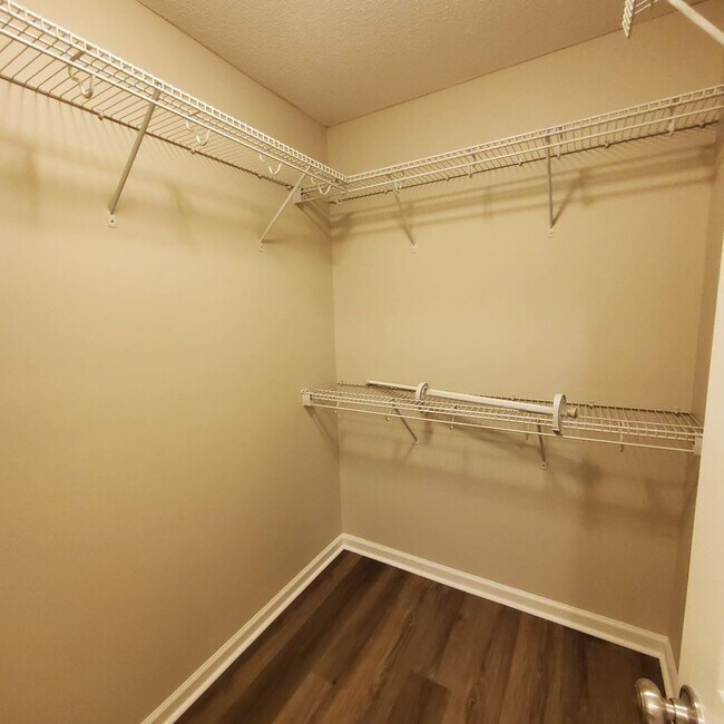 Building Photo - 5227 Abbott Cir