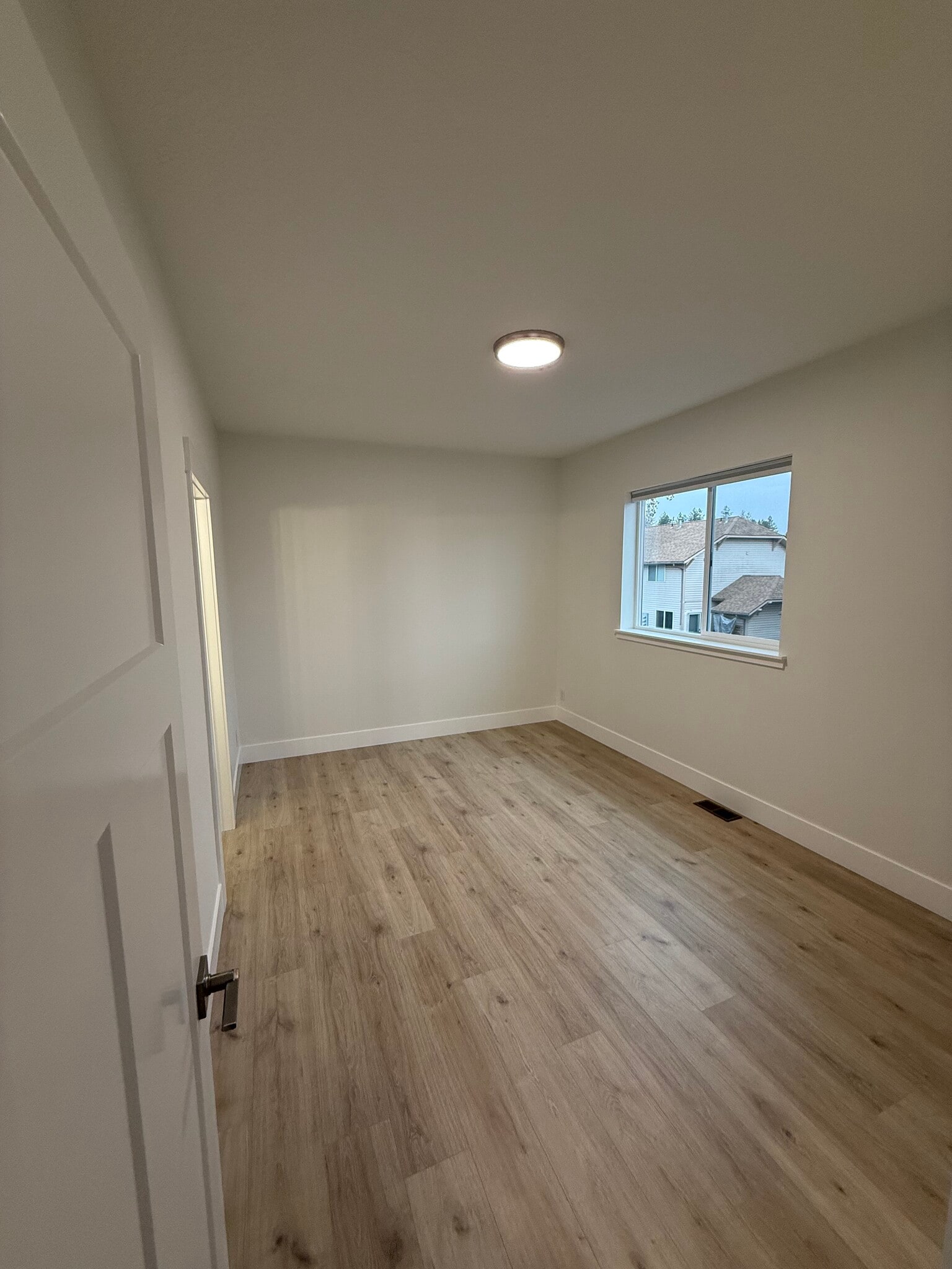 Building Photo - 3127 N Fruitland Ln